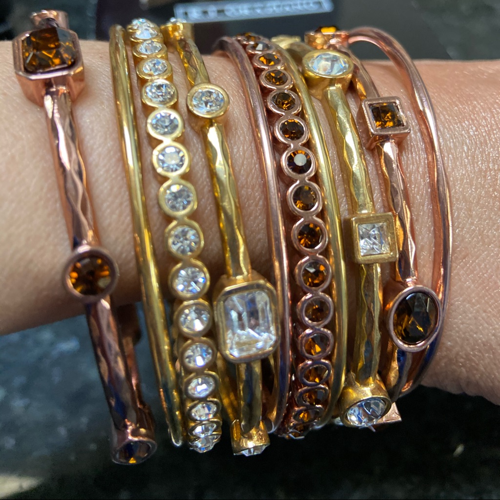 Gorgeous Set Of 10 R J Graziano Bangles